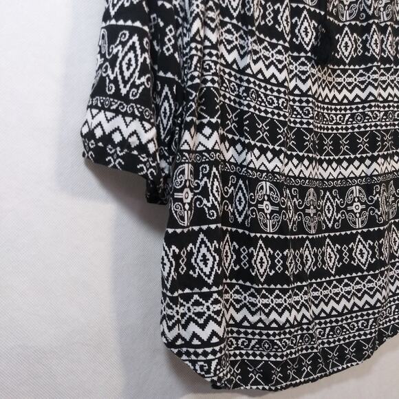 Cato Black & White Aztec Black Embroidered Fringe Stripe Long Sleeve Blouse M - Picture 3 of 7